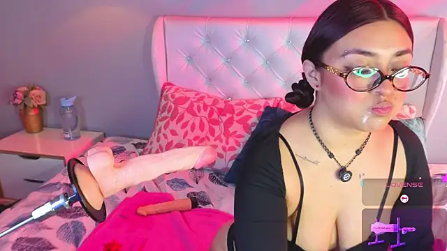 ginger honey  online show from 07/16/26, 01:06