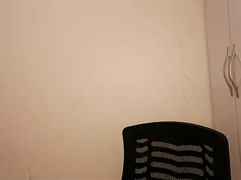 Sunnysmiless online show from 06/08/26, 08:31