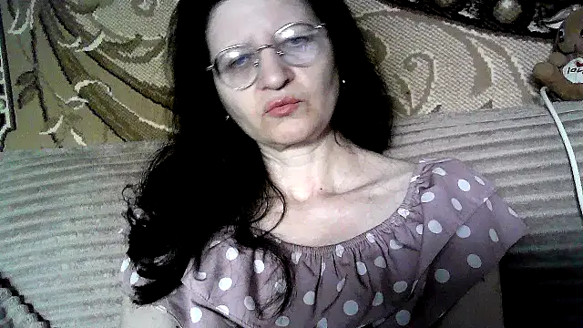 Snapshot of Dear_Annet chatting on 06/11/26, 10:02 Dear Annet online show from 06/11/26, 10:02