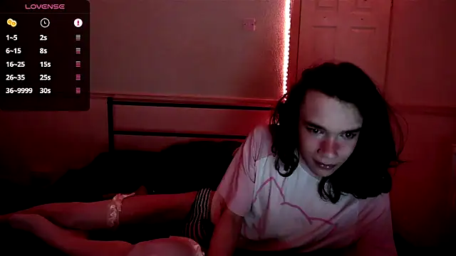 Straything online show from 06/11/26, 07:56