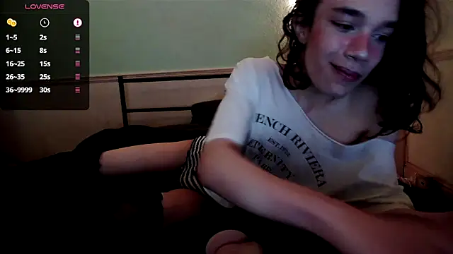 Straything online show from 06/15/26, 08:55