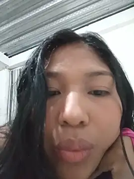 Snapshot of MoonMua chatting on 06/11/26, 03:15 MoonMua online show from 06/11/26, 03:15