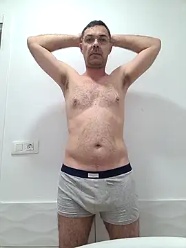 Maturesexyman online show from 06/19/26, 01:37