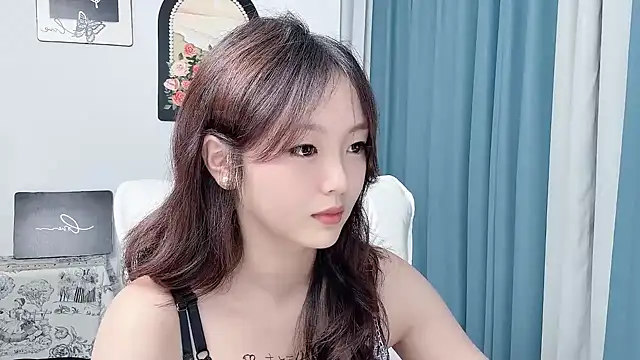 wenwen8888 online show from 07/04/26, 03:51