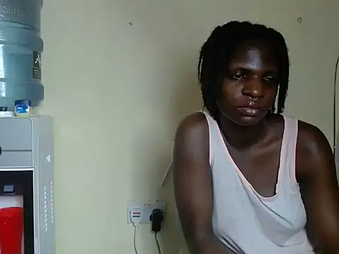 Snapshot of Tracy_Hype chatting on 06/12/26, 10:58 Tracy Hype online show from 06/12/26, 10:58