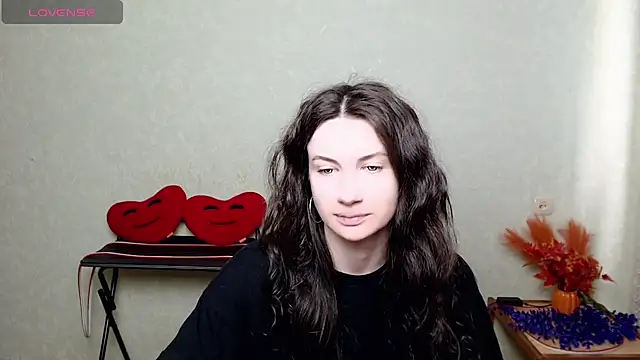 Snapshot of LilithRivi chatting on 06/07/26, 01:37 LilithRivi online show from 06/07/26, 01:37