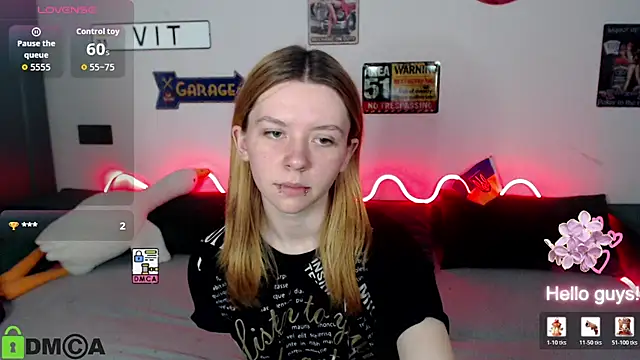 CarolInWonderland online show from 07/07/26, 06:47