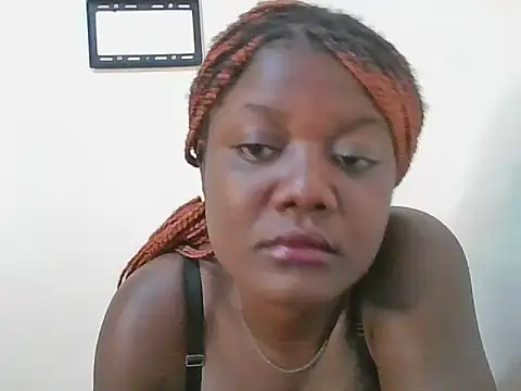 Fairycuddle24 online show from 06/12/26, 03:16