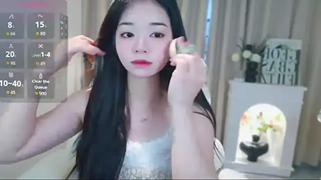 Snapshot of SWEETRAIN1314 chatting on 06/13/26, 05:49 SWEETRAIN1314 online show from 06/13/26, 05:49
