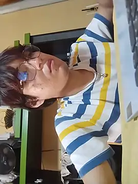 Snapshot of Nani10t chatting on 06/13/26, 08:51 Nani10t online show from 06/13/26, 08:51