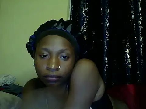 Snapshot of blackfox_ebonny chatting on 06/06/26, 09:19 blackfox ebonny online show from 06/06/26, 09:19