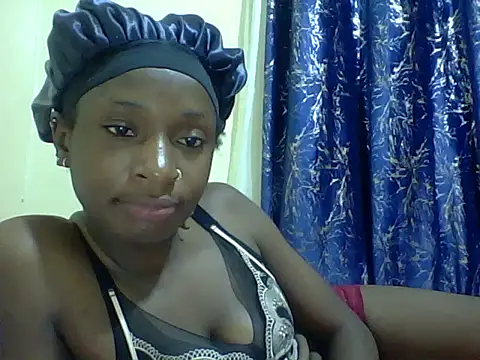 Snapshot of blackfox_ebonny chatting on 06/08/26, 05:19 blackfox ebonny online show from 06/08/26, 05:19