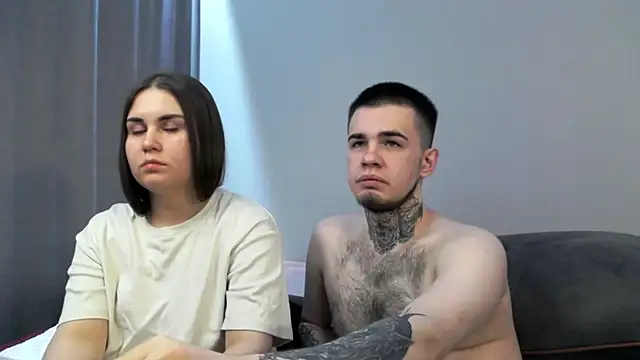 LucyMuur online show from 07/04/26, 02:07