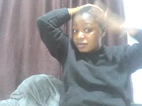 sweett camillah online show from 06/18/26, 11:47