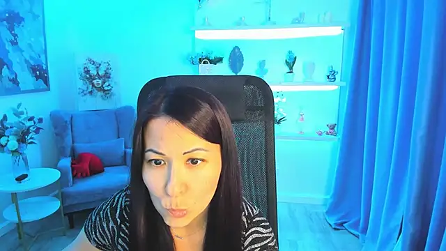 IsabelleSalvares online show from 07/10/26, 11:46