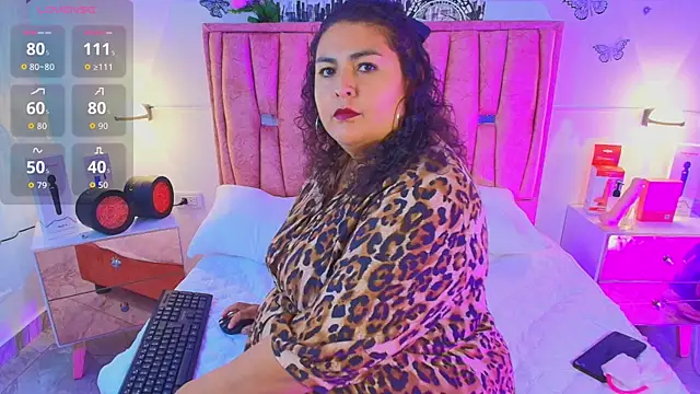 Mia Hony online show from 06/23/26, 12:47