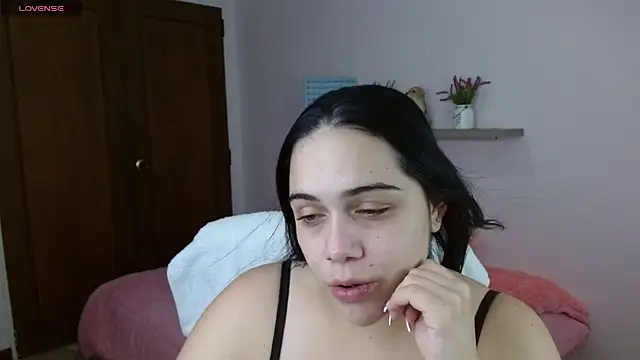 Samantha  11 online show from 07/05/26, 06:48