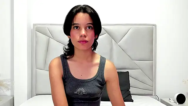 Fernanda xxx online show from 06/12/26, 07:35