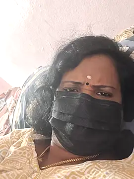 Snapshot of aiswarya143 chatting on 06/14/26, 05:31 aiswarya143 online show from 06/14/26, 05:31