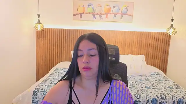 ariannajonesvg online show from 06/26/26, 03:00