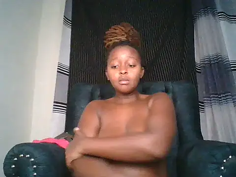 Ellah simone online show from 07/01/26, 12:01