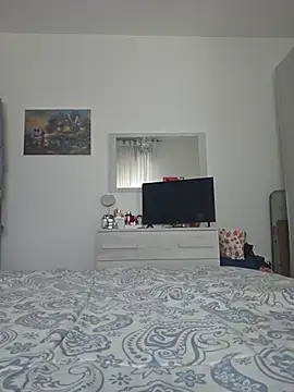 Snapshot of whispersexy chatting on 07/05/26, 10:11 whispersexy online show from 07/05/26, 10:11