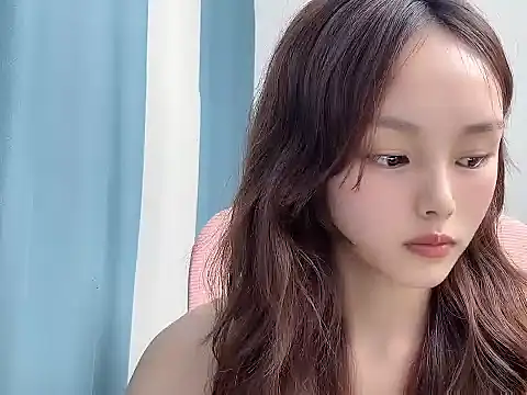 Snapshot of pingping78 chatting on 06/08/26, 02:28 pingping78 online show from 06/08/26, 02:28