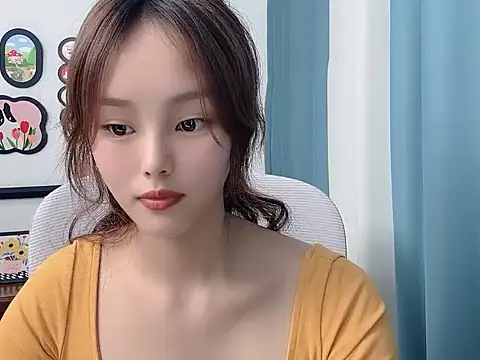 Snapshot of pingping78 chatting on 06/10/26, 02:49 pingping78 online show from 06/10/26, 02:49