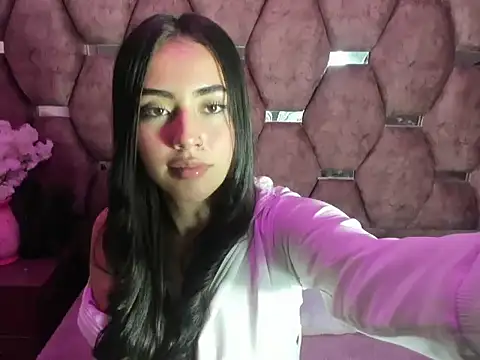 Dulcineaa19 online show from 06/27/26, 02:34