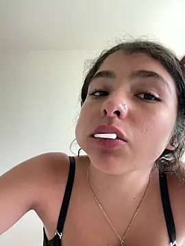 LINDA-0123 online show from 07/26/26, 05:09