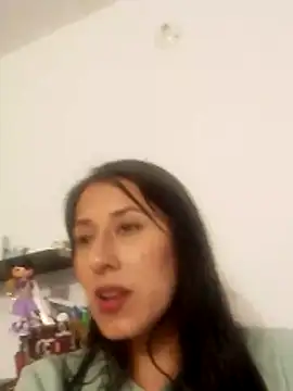 Snapshot of ELY_FE_ chatting on 06/12/26, 03:16 ELY FE online show from 06/12/26, 03:16