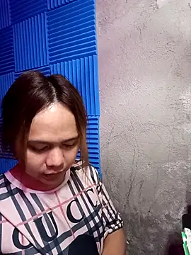 AlluringModel online show from 06/09/26, 10:05