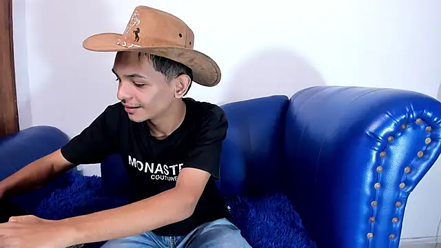 littlecum18 online show from 07/28/26, 01:21