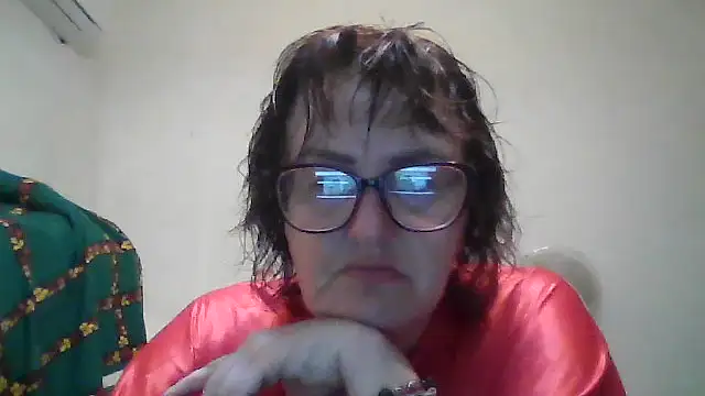 ErikaXShine online show from 06/27/26, 08:14