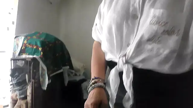 ErikaXShine online show from 06/29/26, 12:16