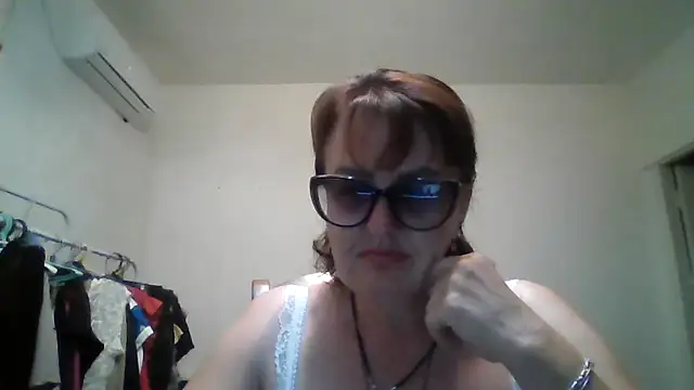 ErikaXShine online show from 07/27/26, 07:21