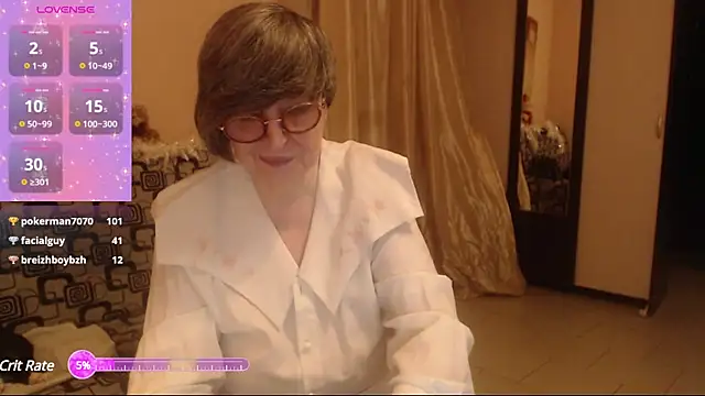 Sharon Amore online show from 12/31/24, 03:31