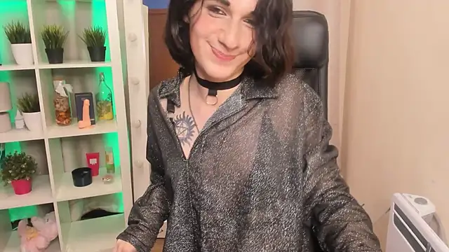 MickeQuinee online show from 07/01/26, 07:21