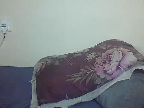 skylerviky online show from 06/15/26, 07:43