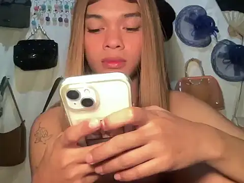 Justine0419 online show from 07/31/26, 03:55