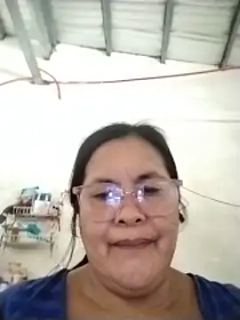 Snapshot of ClassyLady51 chatting on 06/11/26, 05:27 ClassyLady51 online show from 06/11/26, 05:27