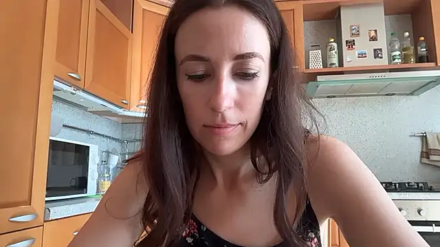Flamingo Queen online show from 07/19/26, 05:55
