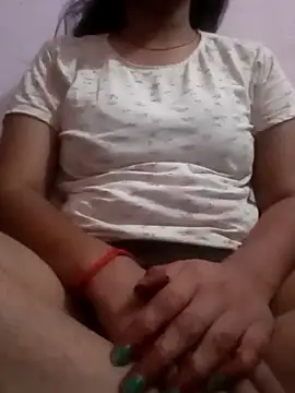 TRISHA0404 online show from 06/20/26, 08:17