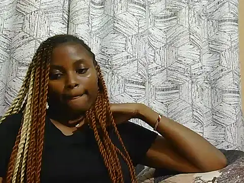 tamdiva1 online show from 06/13/26, 02:48