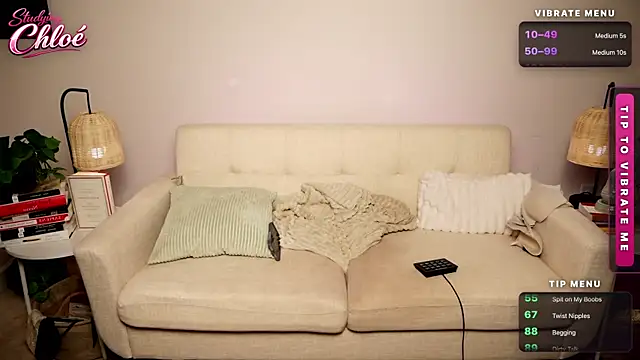 itschloelaurent online show from 07/07/26, 10:47