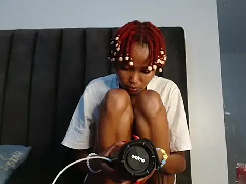 sexy ignis aura online show from 07/20/26, 08:33