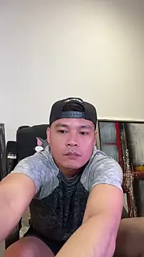 Snapshot of clarkdangerous chatting on 06/11/26, 12:08 clarkdangerous online show from 06/11/26, 12:08