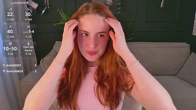 ChloeAster online show from 06/18/26, 06:46
