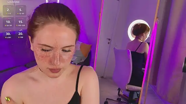 ChloeAster online show from 07/19/26, 07:23