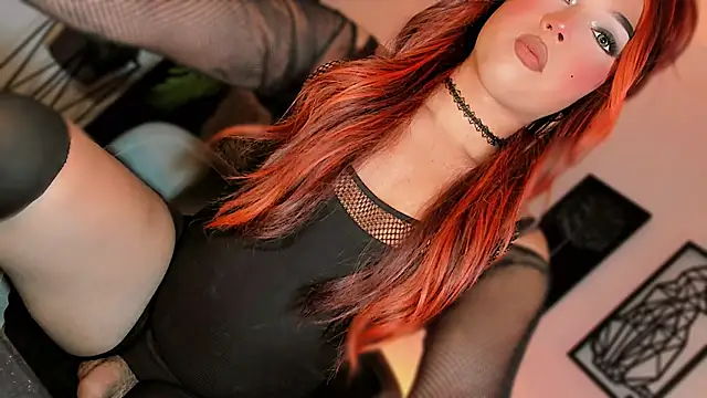 misstreslatin online show from 06/08/26, 03:56
